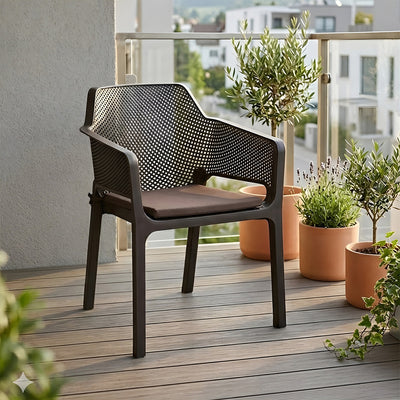 Nilkamal Captain Chair with Leatherette Cushion