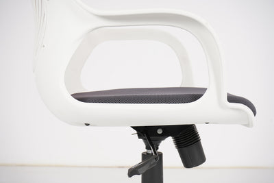 Nilkamal Yaris Mid Back Chrome Base Chair