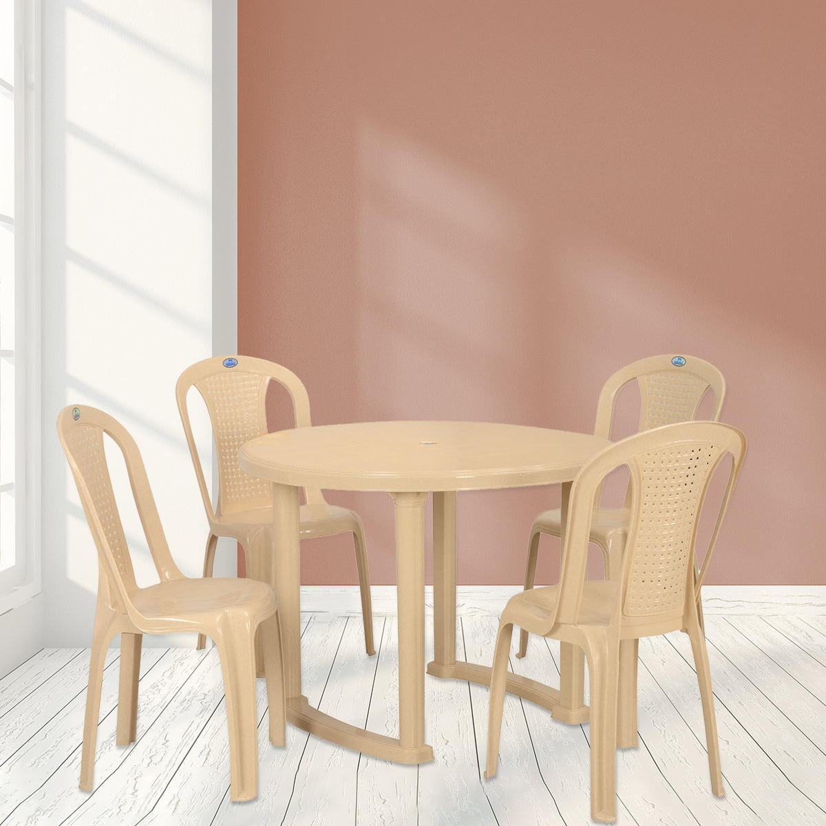 Nilkamal Meridian Kross Leg 4 Seater Dining Set