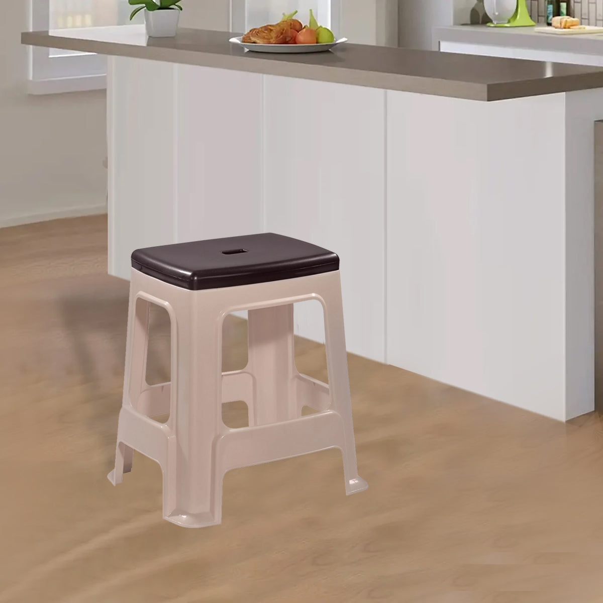 Basket Beach & Weather Brown